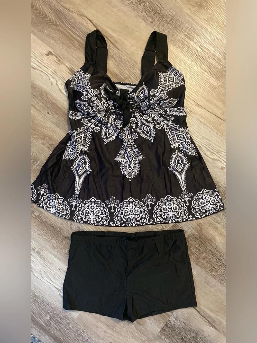 Womens Plus Size 2pc Swimsuit Tankini Swimdress Black & White US Size 20 - Picture 2 of 13